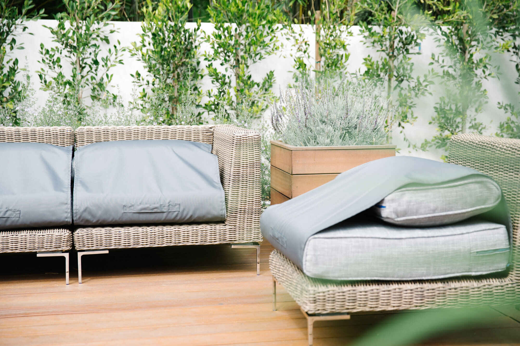 How To Protect Outdoor Furniture