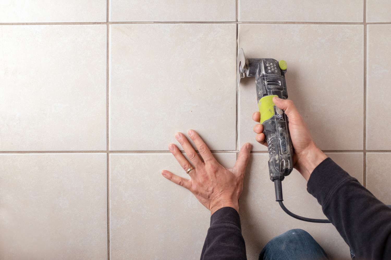 How To Remove A Shower Tile