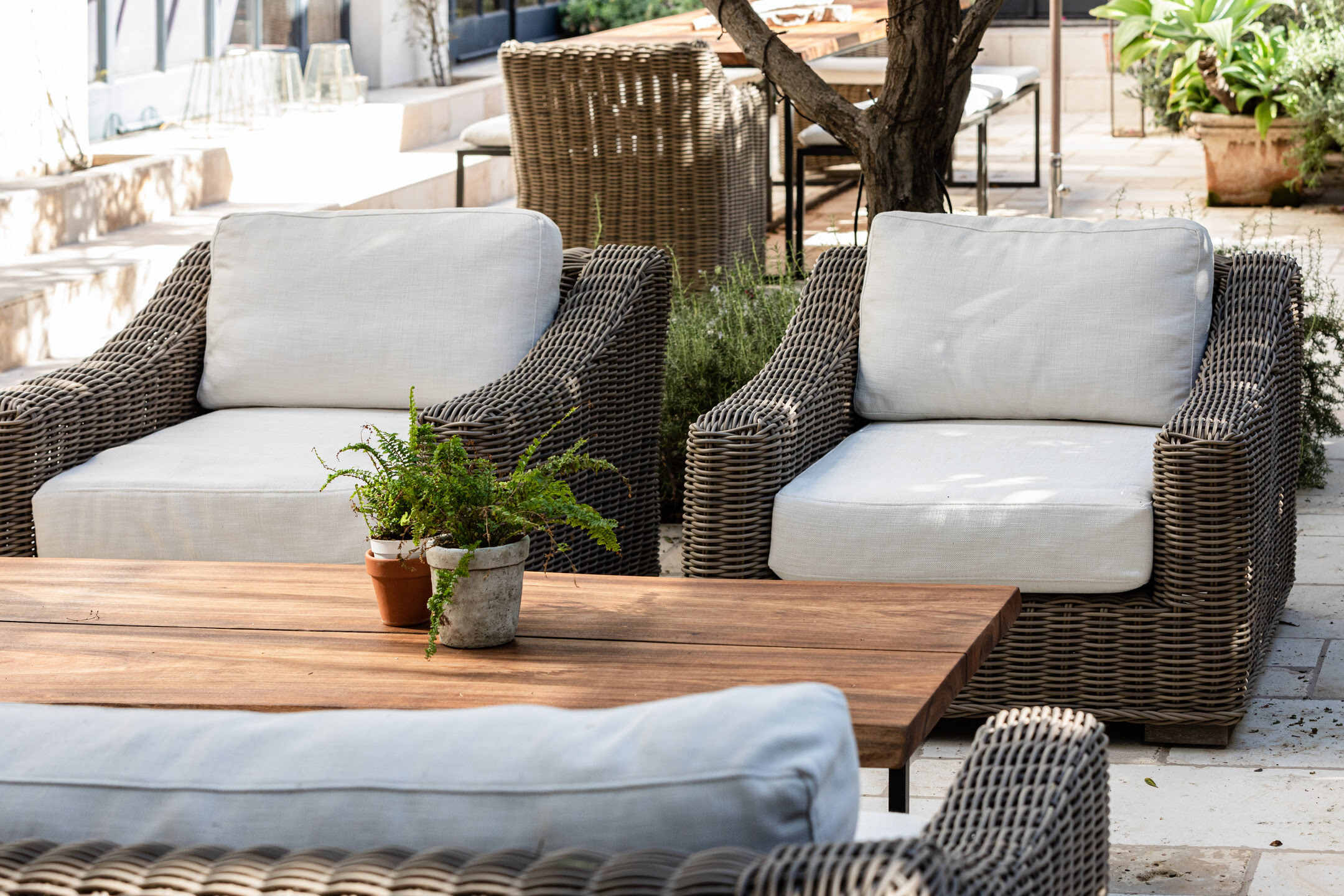 How To Remove Mold And Mildew From Outdoor Furniture