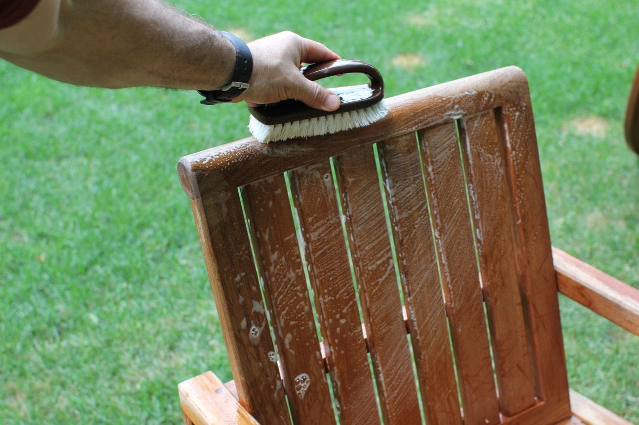 How To Remove Mold From Outdoor Wood Furniture