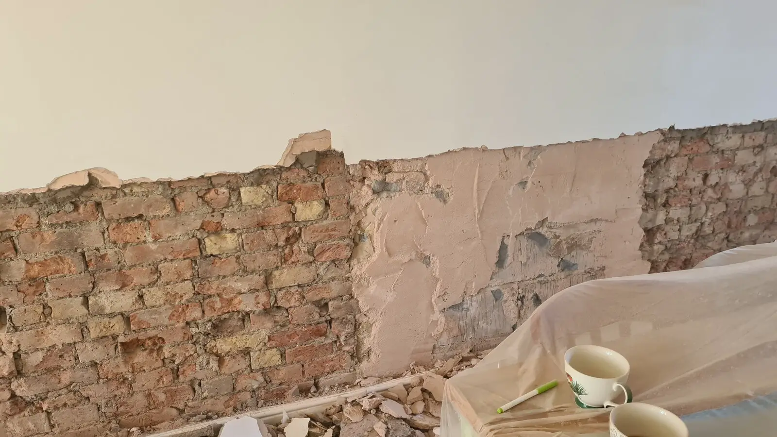 How To Remove Plaster From A Brick Wall