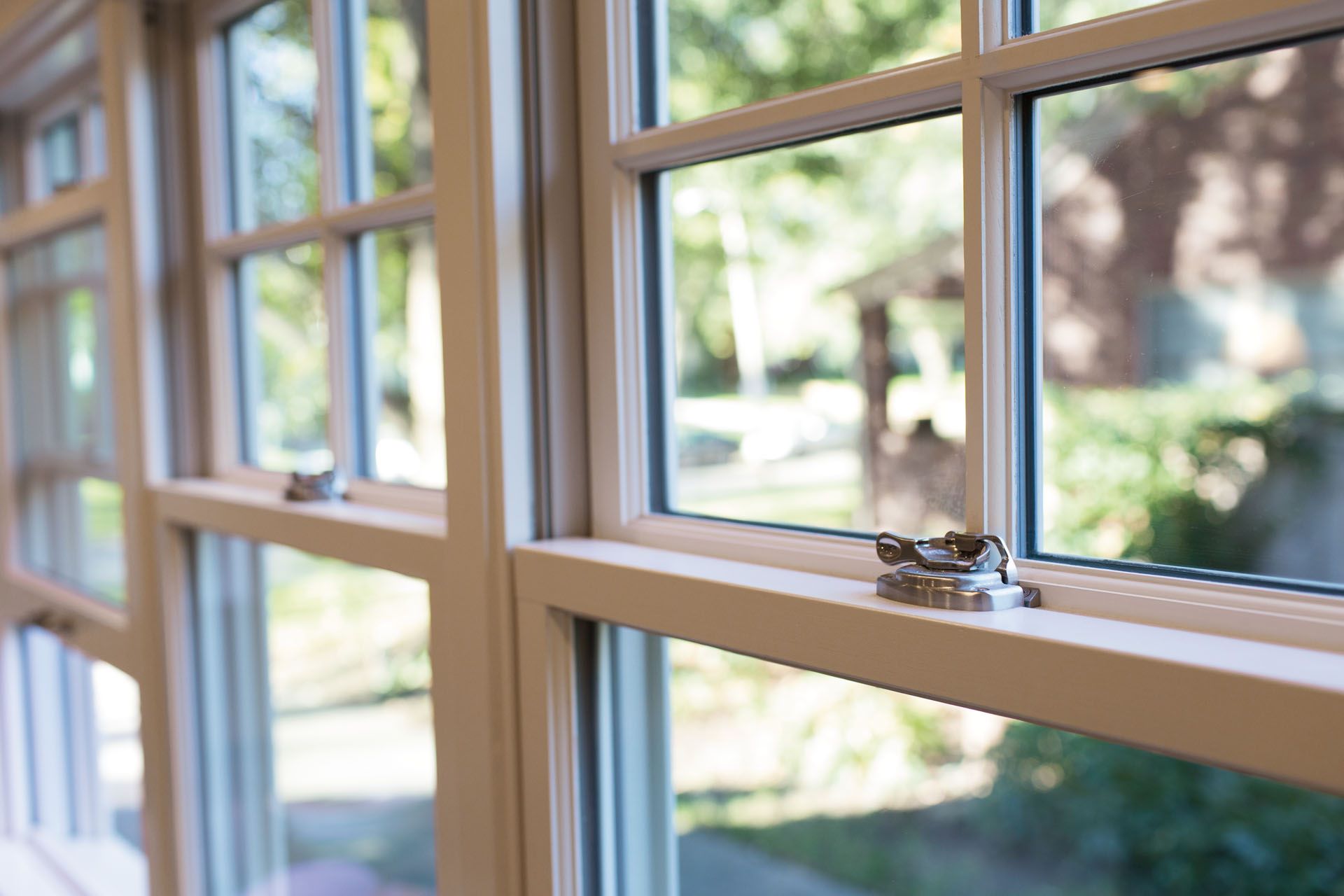 How To Replace Glass In Andersen Double-Hung Window