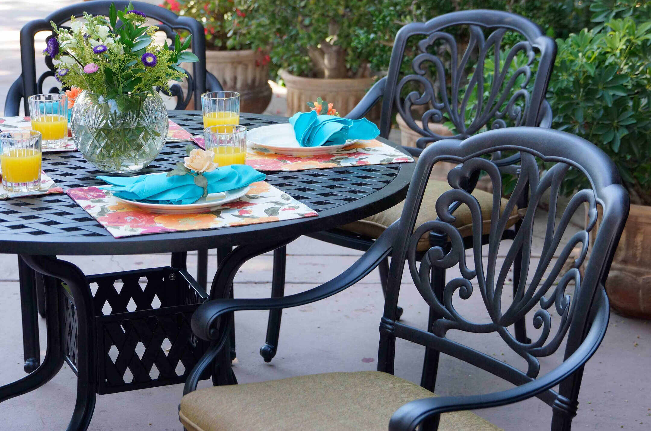 How To Restore Faded Metal Outdoor Furniture