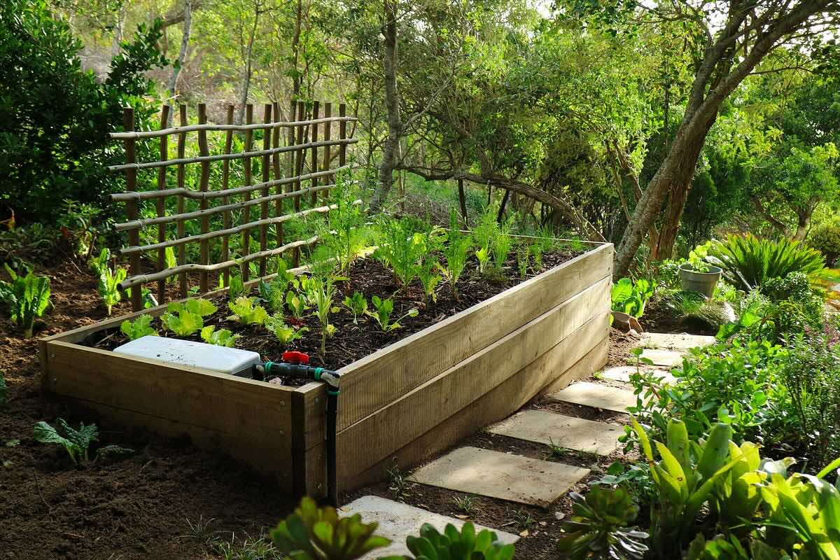 How To Seal A Raised Garden Bed