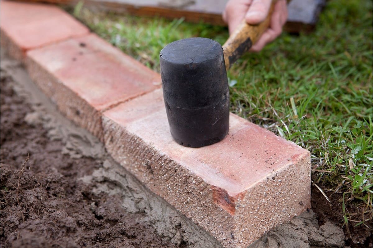 How To Set Brick Edging