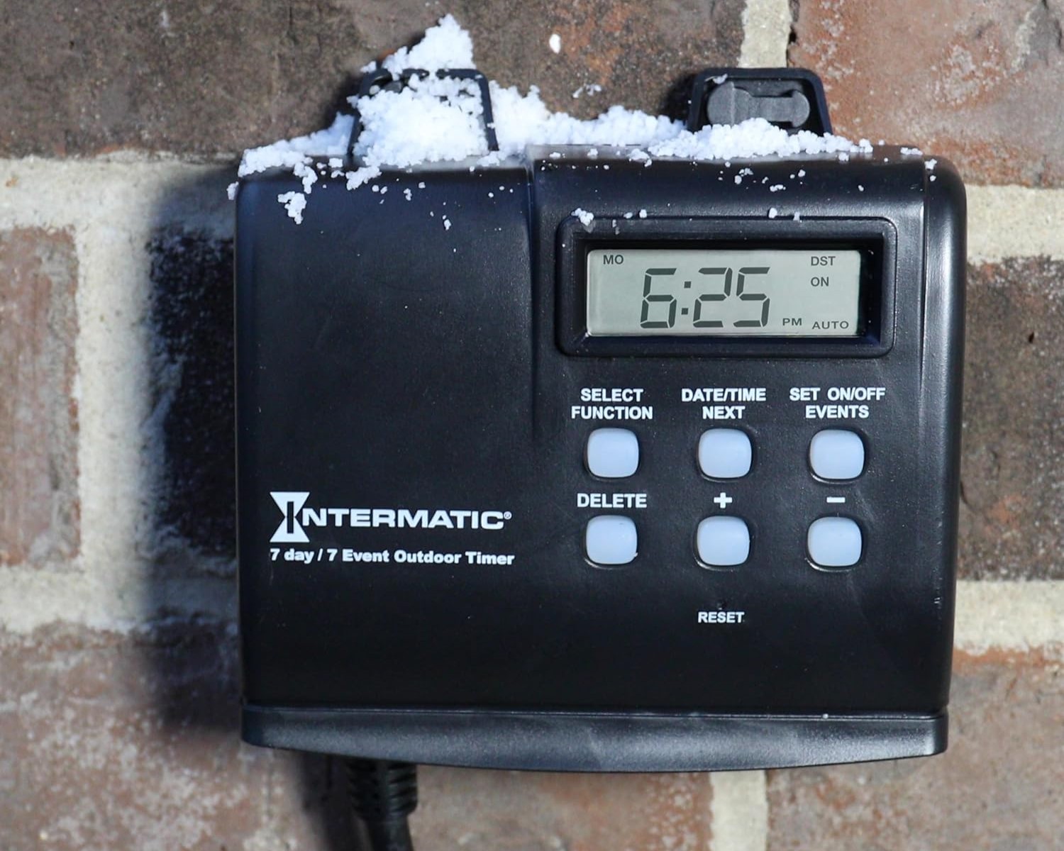 Intermatic TN111RM40 Outdoor Timer - 24-Hour Mechanical Lamp & Appliance Controller