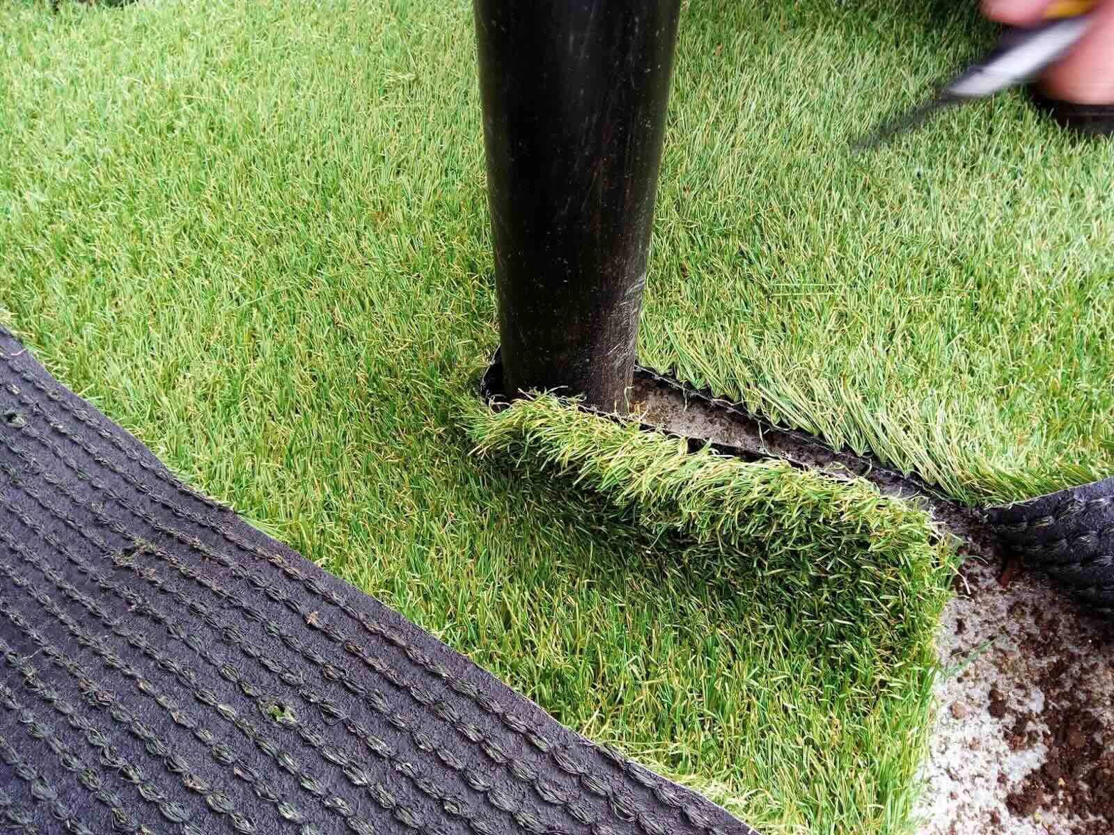 How To Stretch Artificial Grass