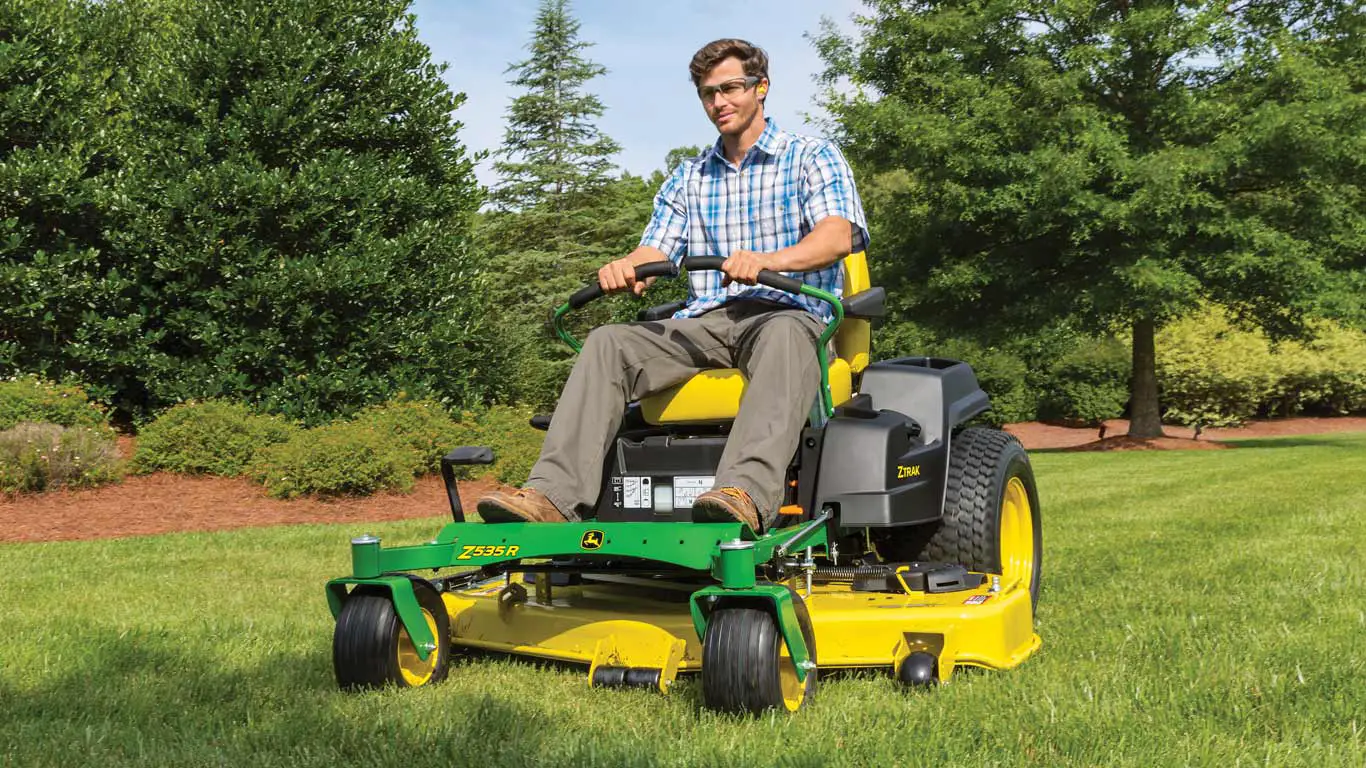 How To Turn A Zero Turn Mower Without Tearing Up Grass