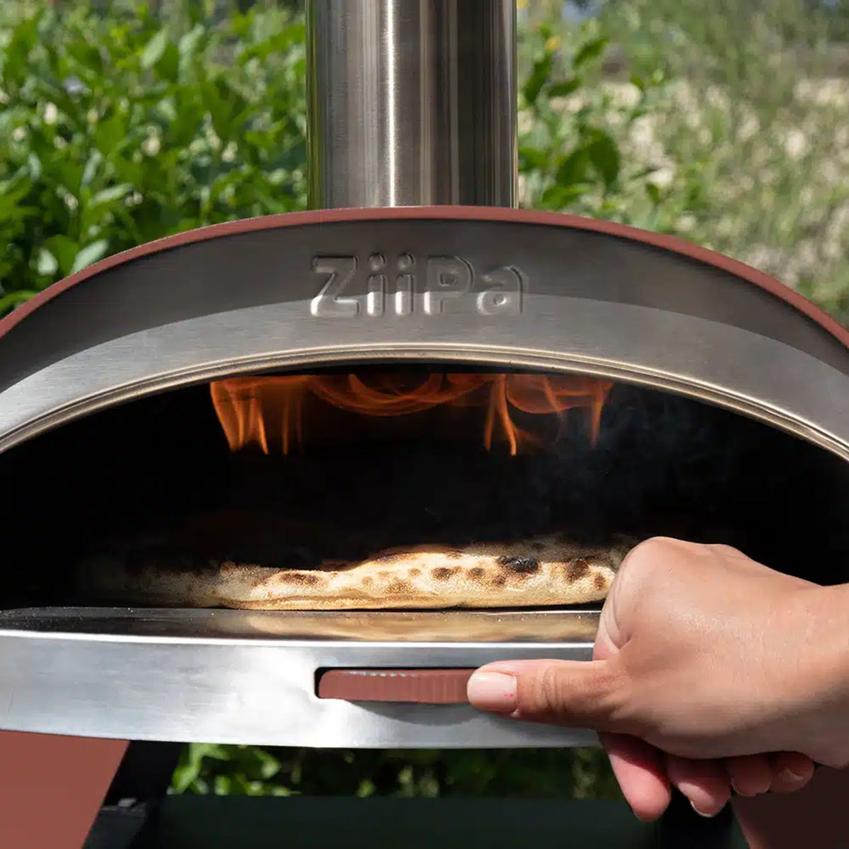 How To Use A Pellet Pizza Oven
