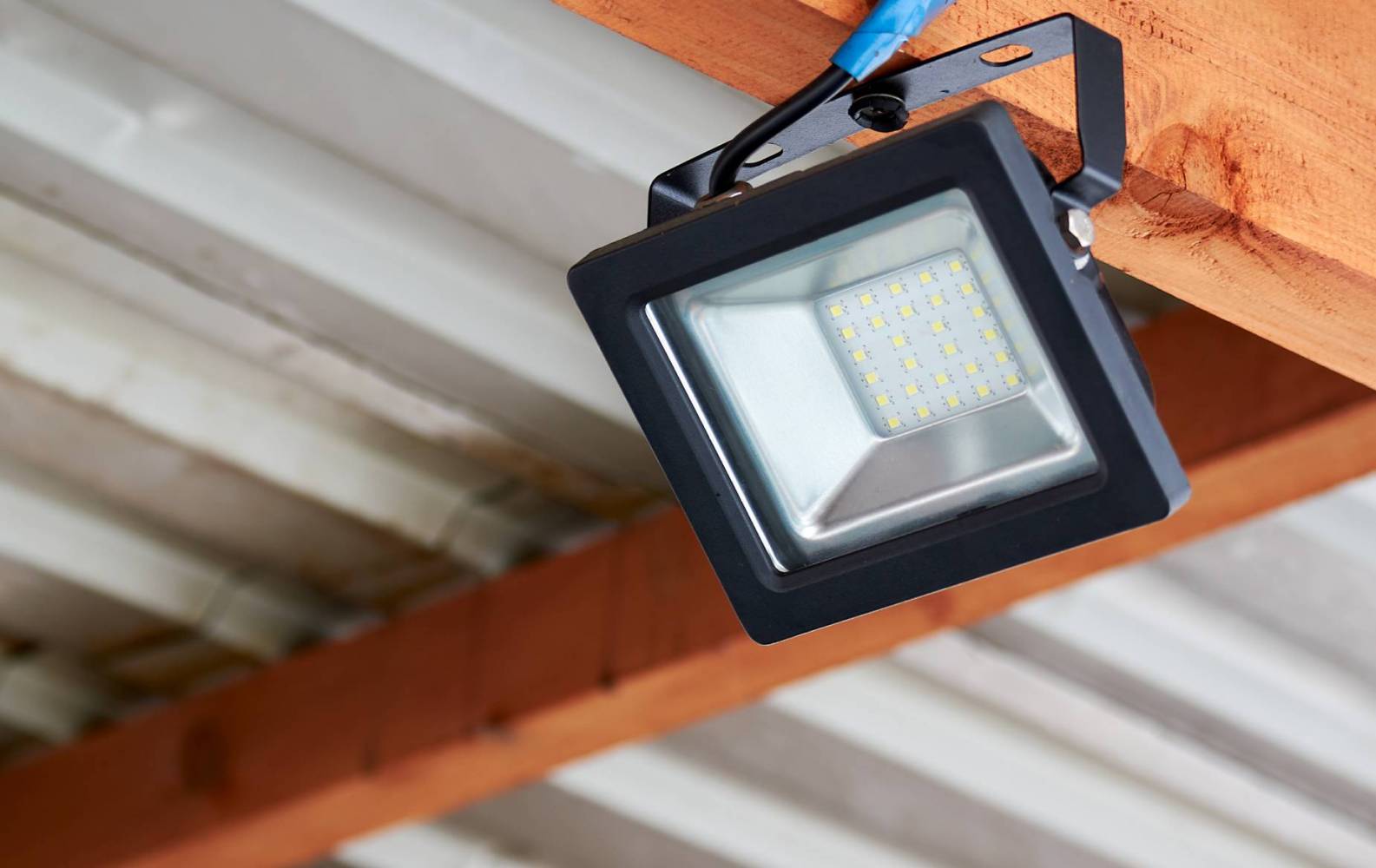 What Are The Best Outdoor Flood Lights