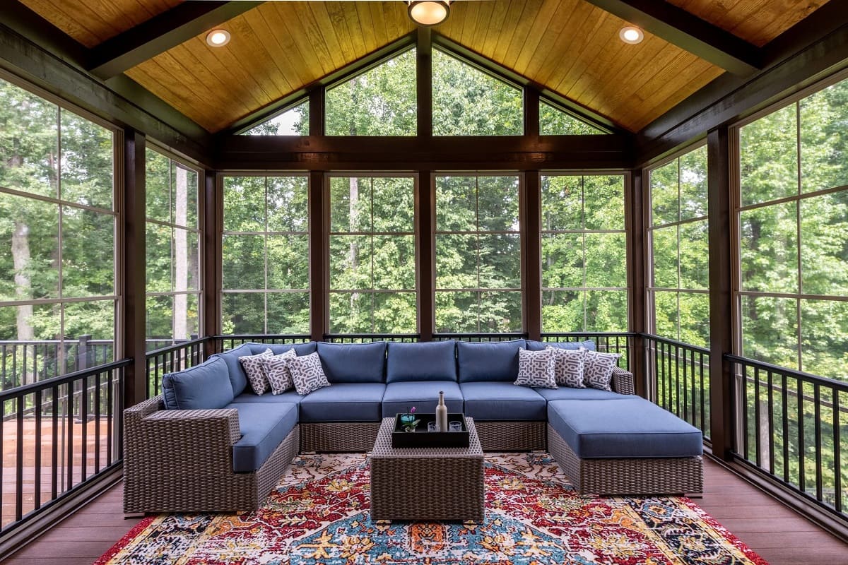 What Is A Good Size For A Sunroom