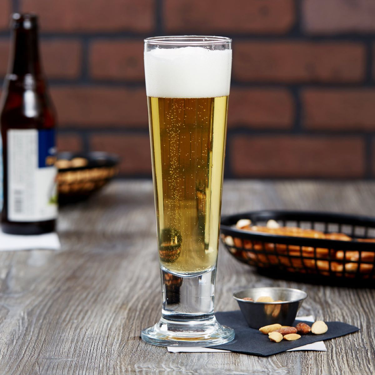 What Is A Pilsner Glass