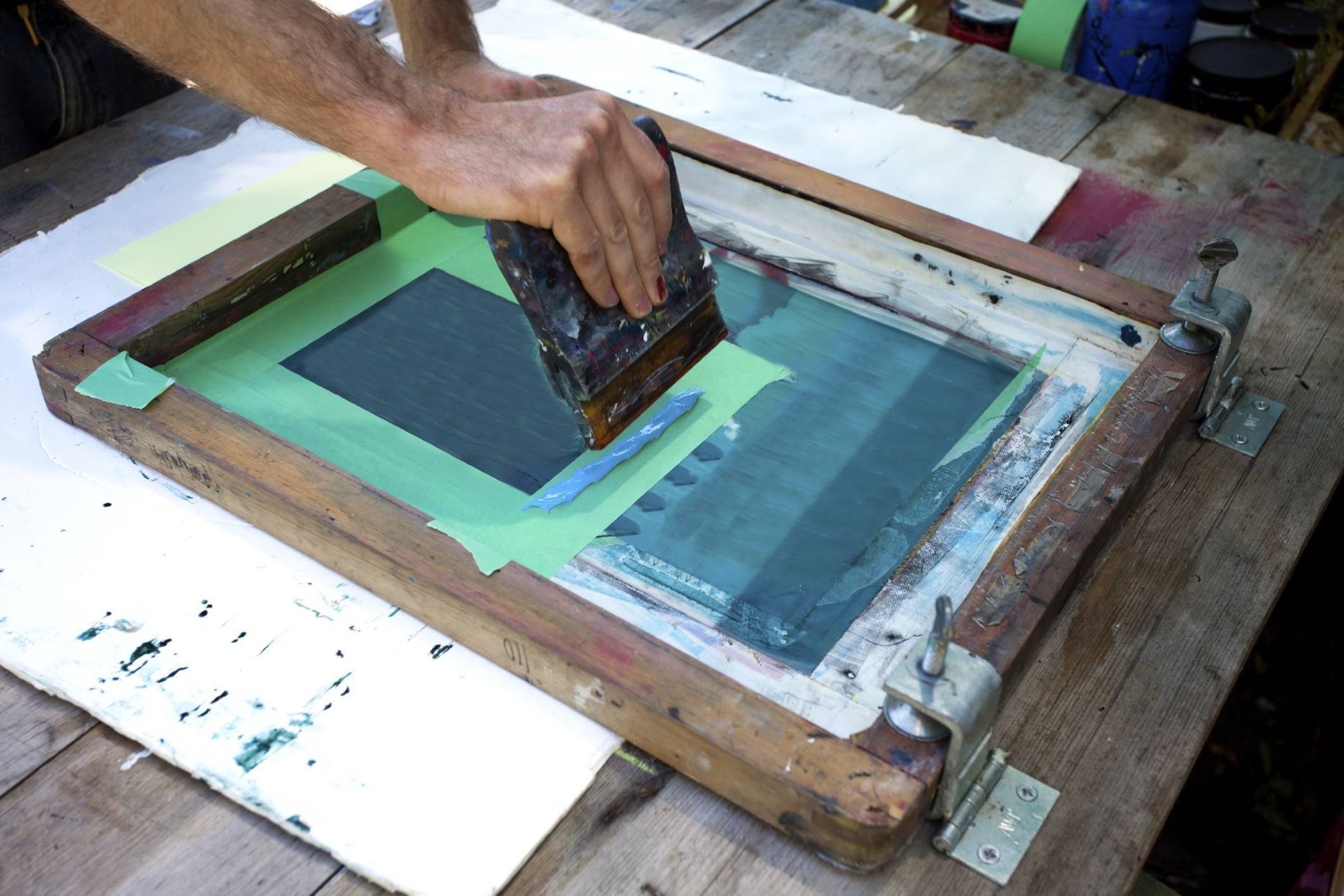 What Is A Screen Printer