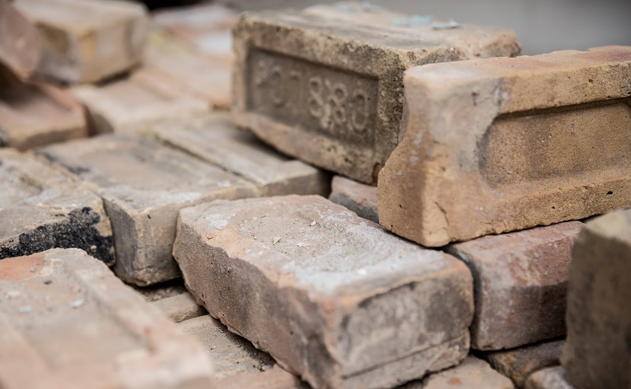 What Is Common Brick