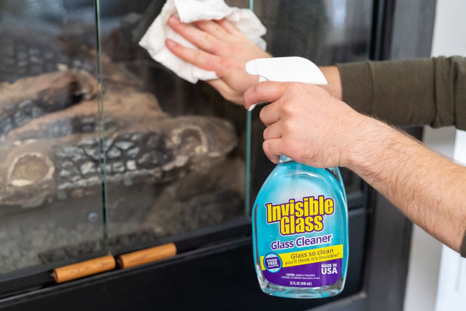 What Is In Glass Cleaner