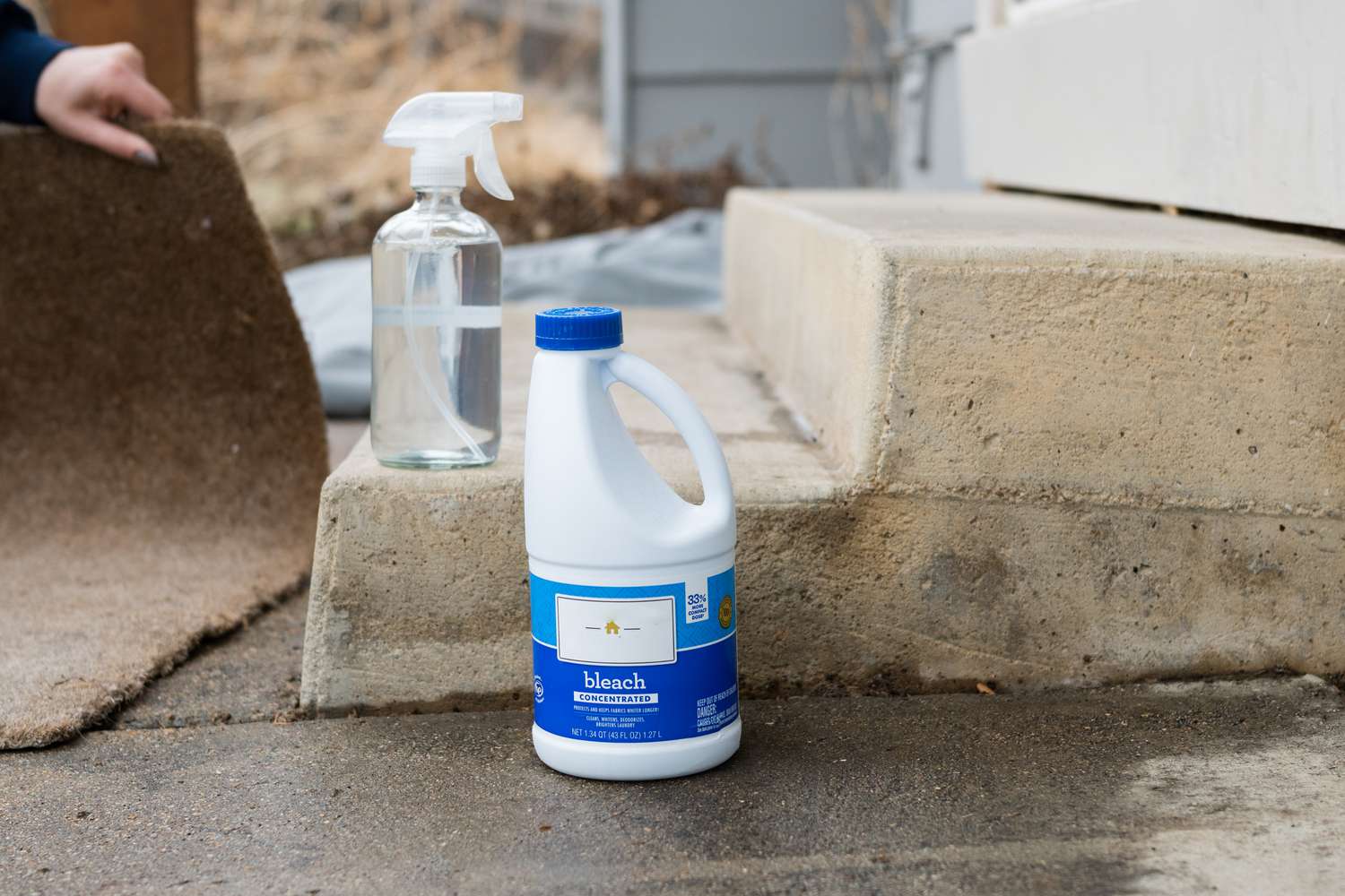 What Is The Difference Between Regular Bleach And Outdoor Bleach?