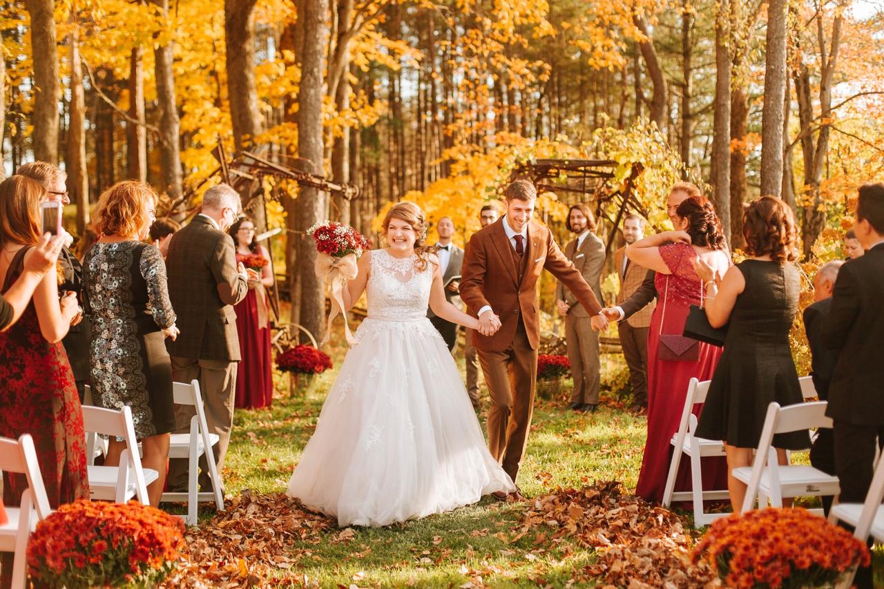 What Should I Wear To An Outdoor Fall Wedding