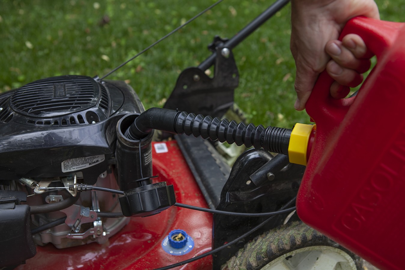 What Type Of Gas Does A Lawnmower Take