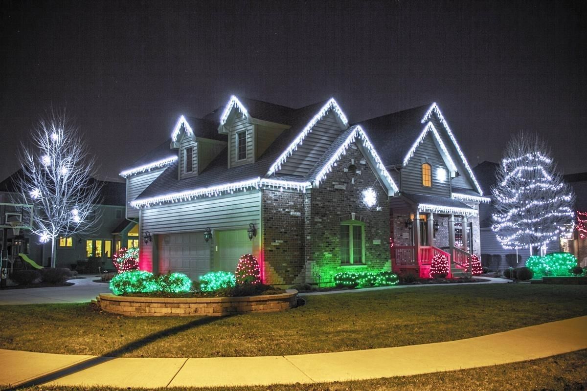 What’s New In Outdoor Christmas Lights