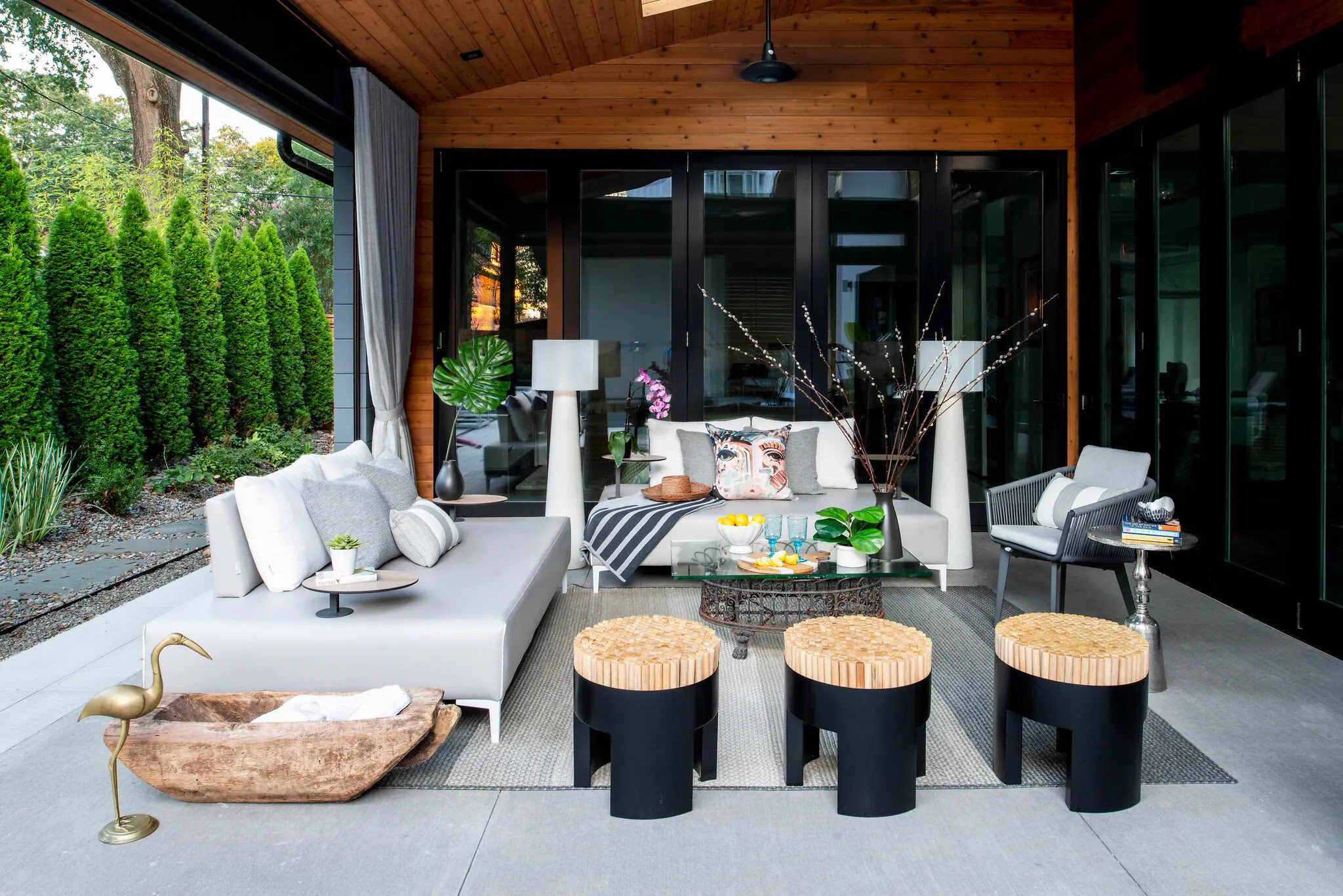 When Is The Best Time To Buy Outdoor Furniture