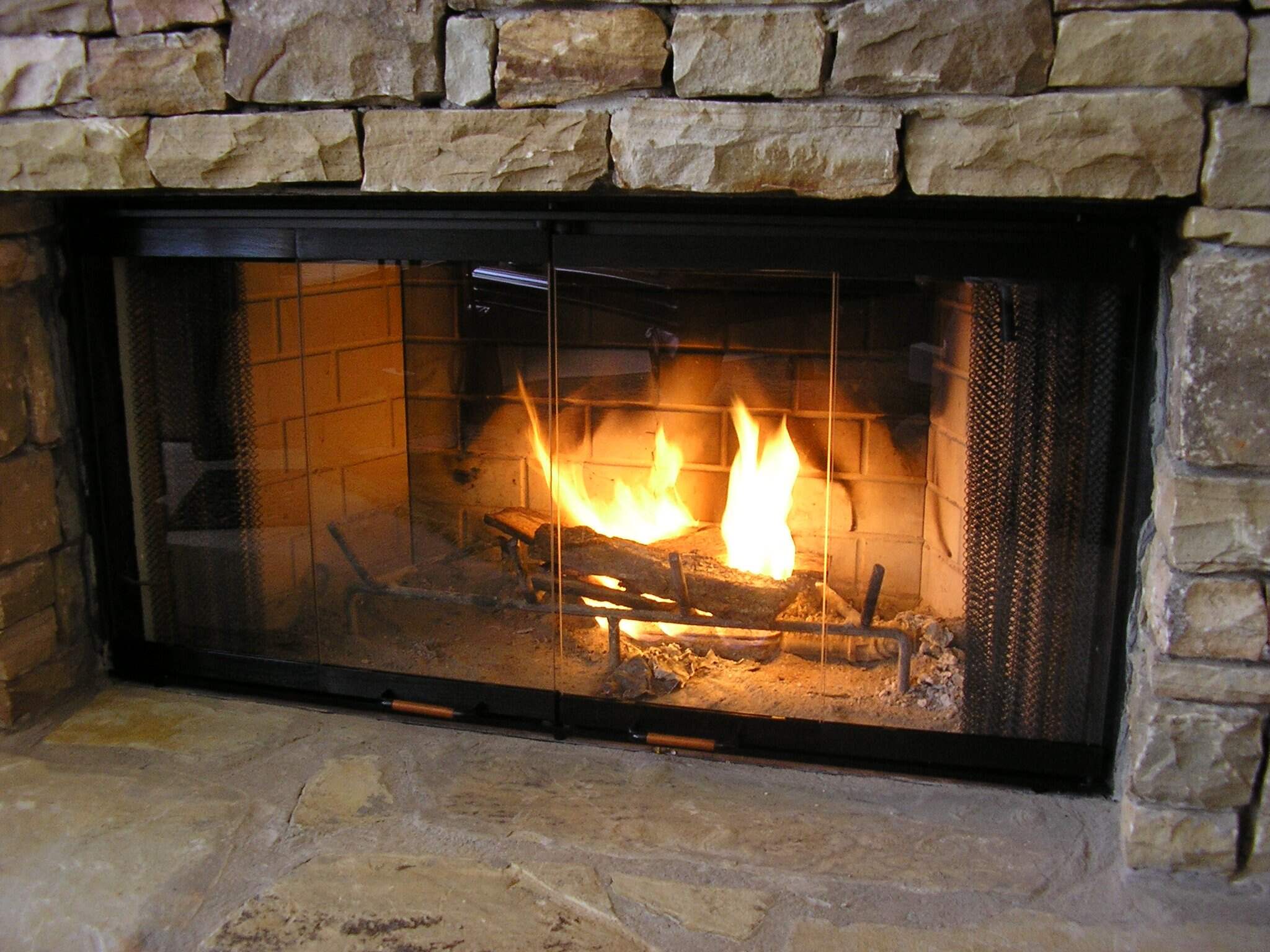 When To Close Glass Doors On Fireplace