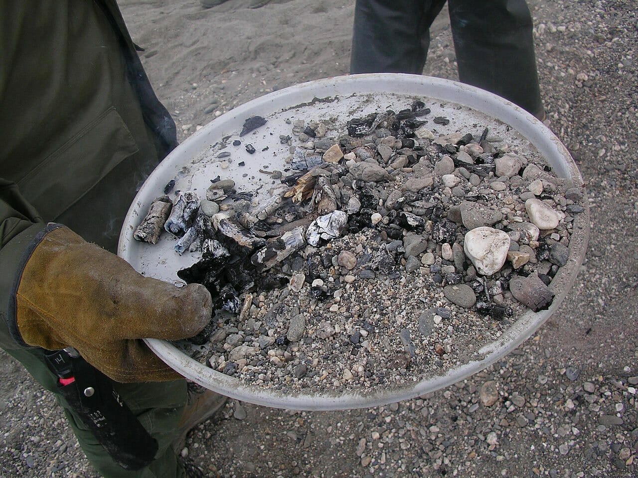Where To Dispose Of Ashes From Fire Pit