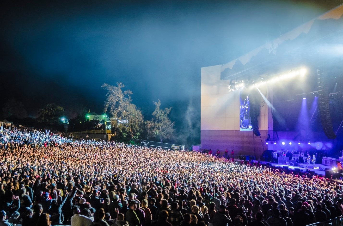 Which State Has The Largest Outdoor Music Venue In The Us?