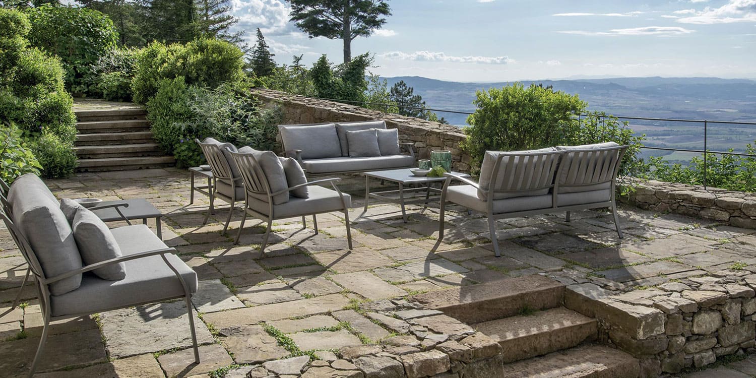Who Makes The Best Outdoor Furniture?