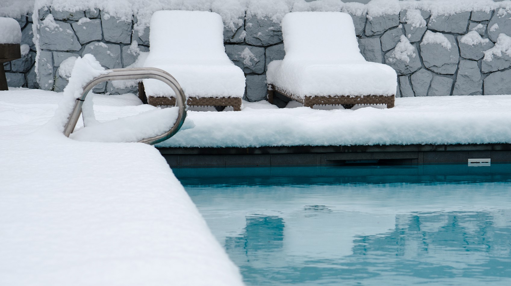 How Do You Winterize A Swimming Pool