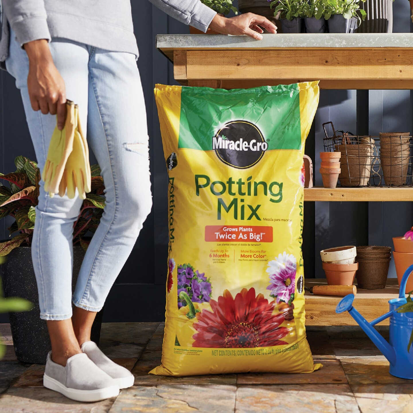 How Much Miracle Gro For Outdoor Potted Plants
