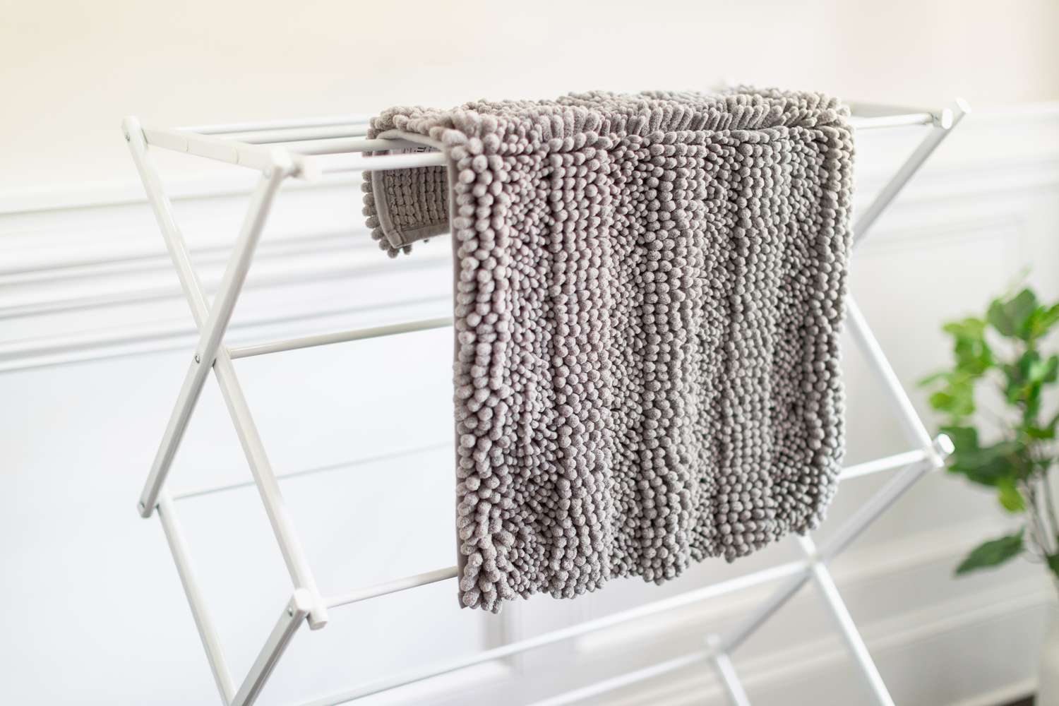 How Often Should You Wash Your Bath Mat