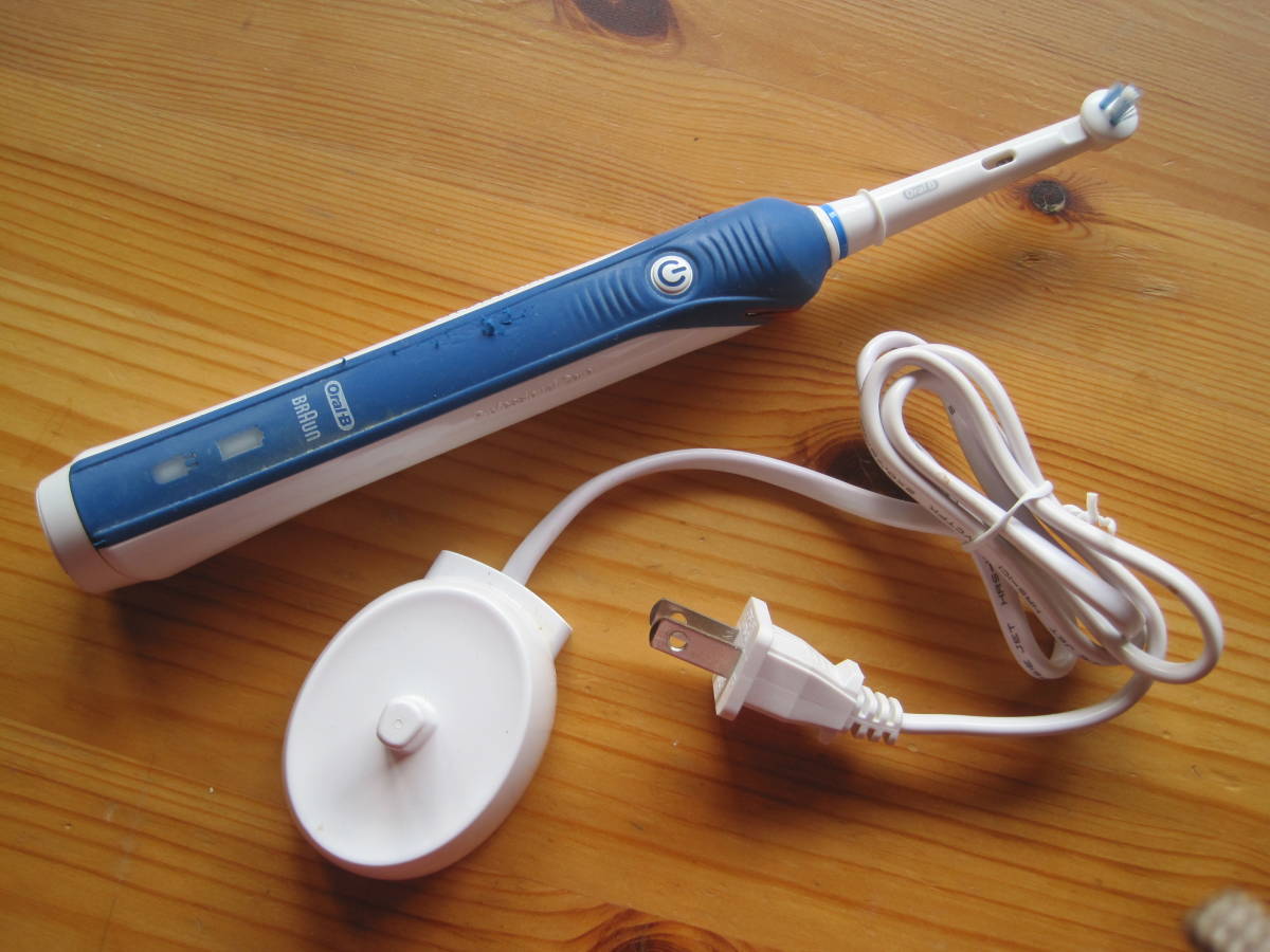 How To Change The Battery In Braun Oral-B Toothbrush 3756