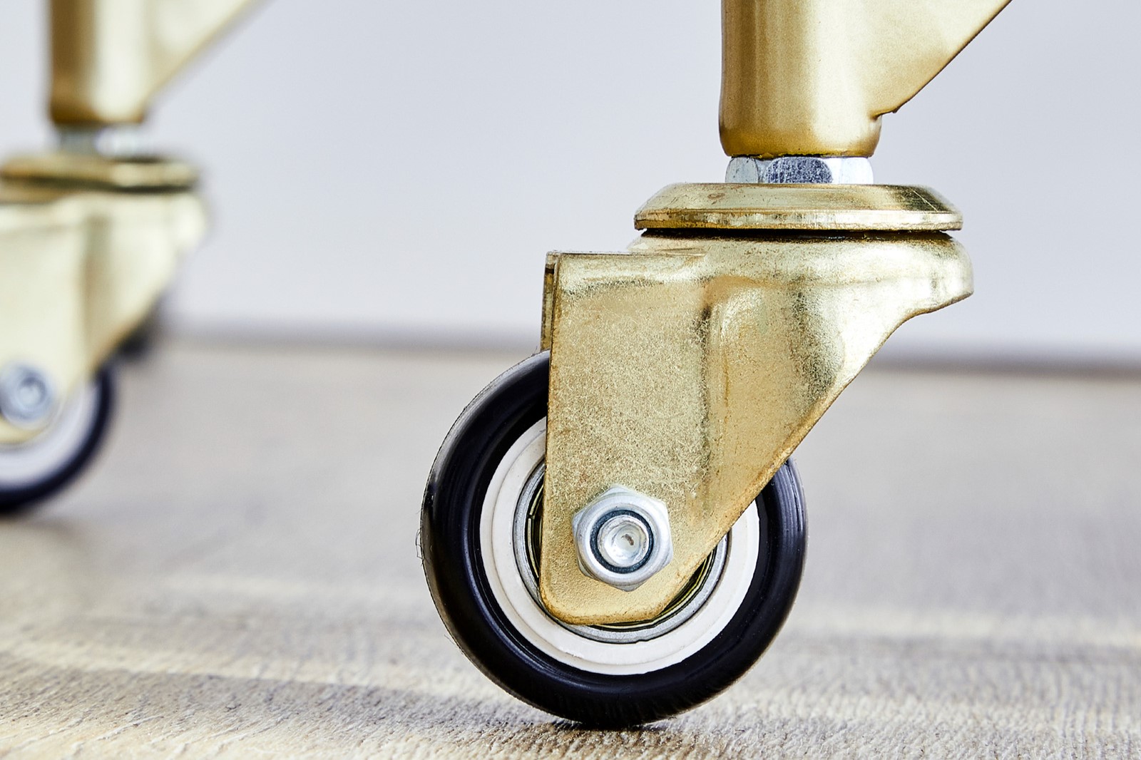 How To Change Wheels On A Bar Cart
