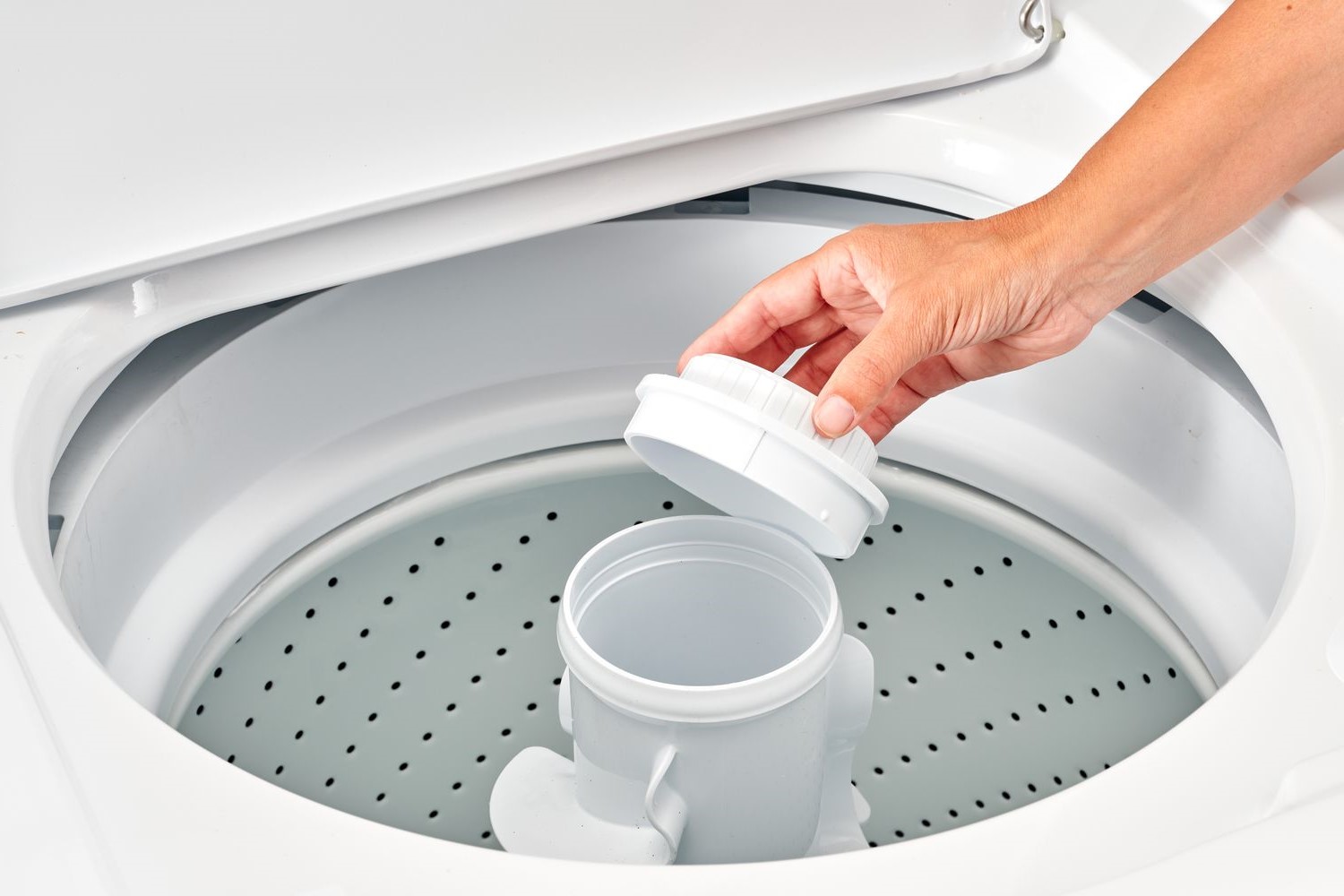 How To Clean The Agitator In A GE Washing Machine