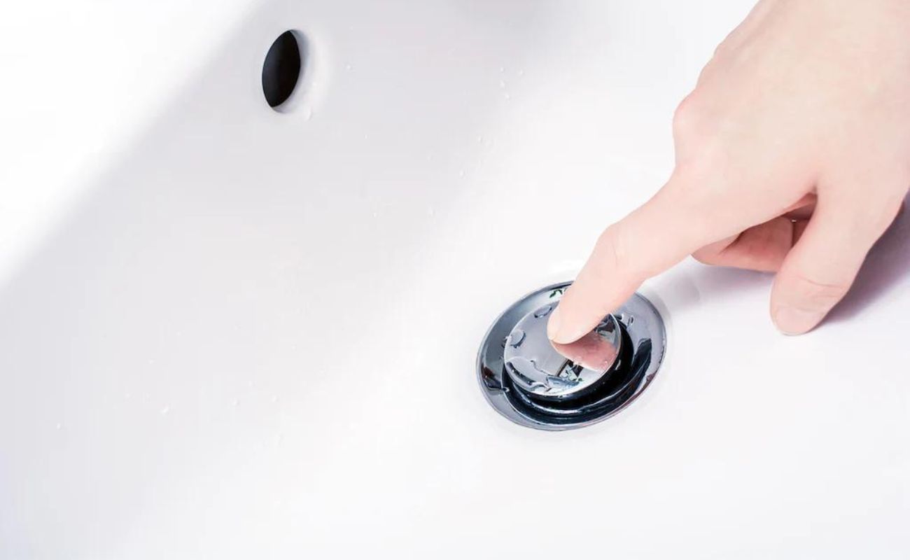 How To Close Bathtub Drain