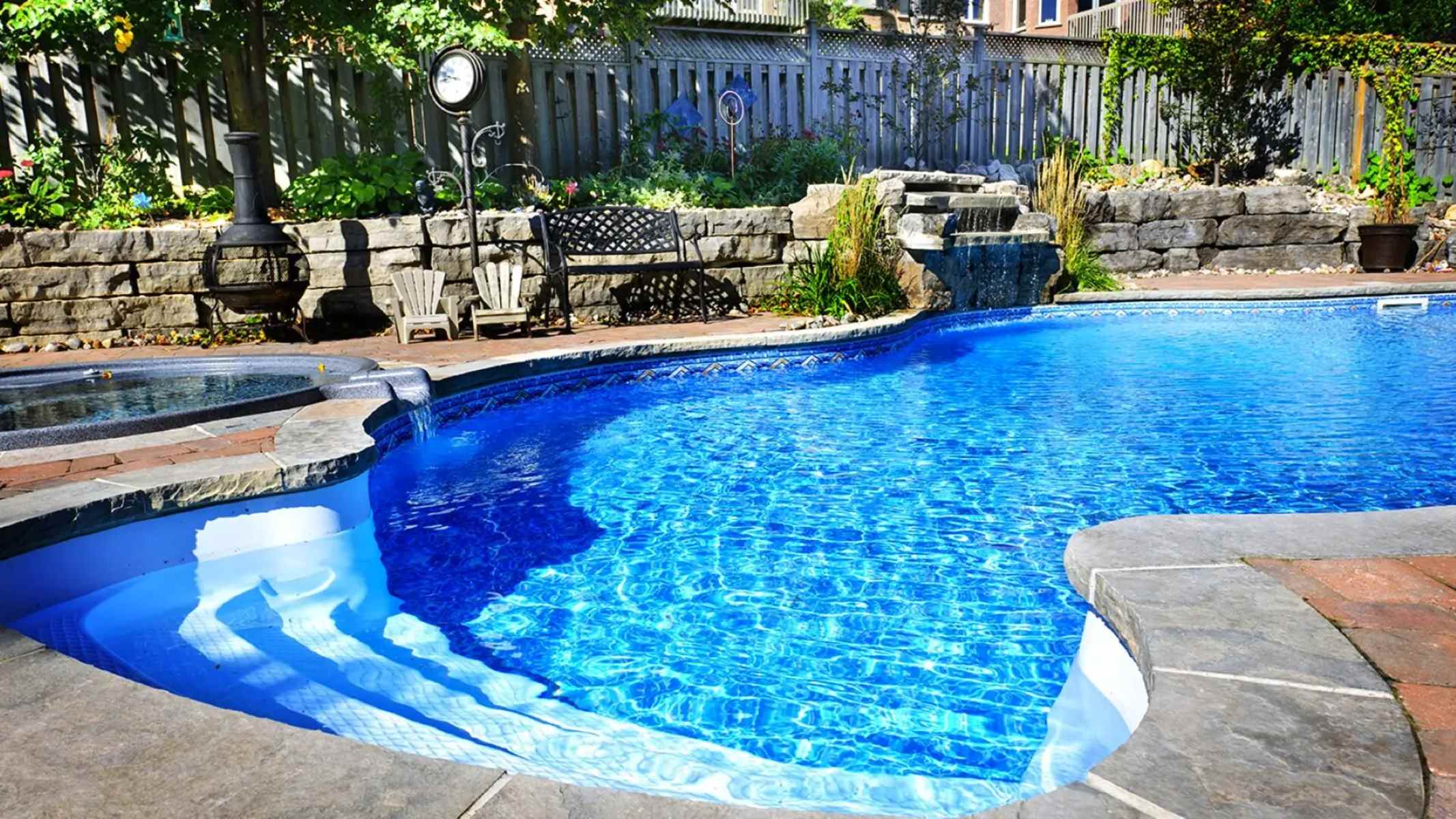 How To Convert Your Swimming Pool To Saltwater