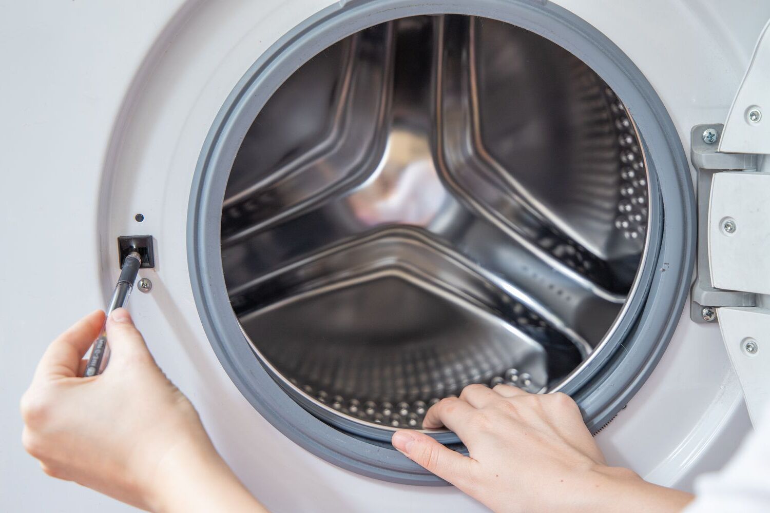 How To Fix A Washing Machine Drum