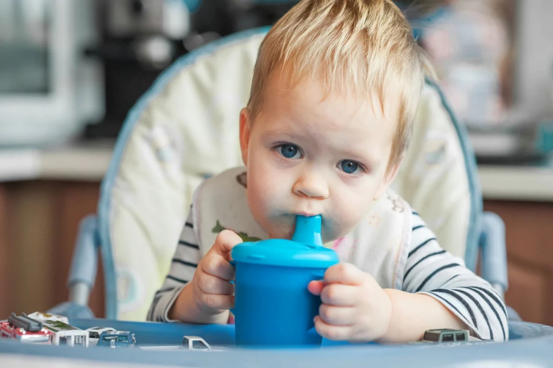 How To Get A Baby To Use A Sippy Cup