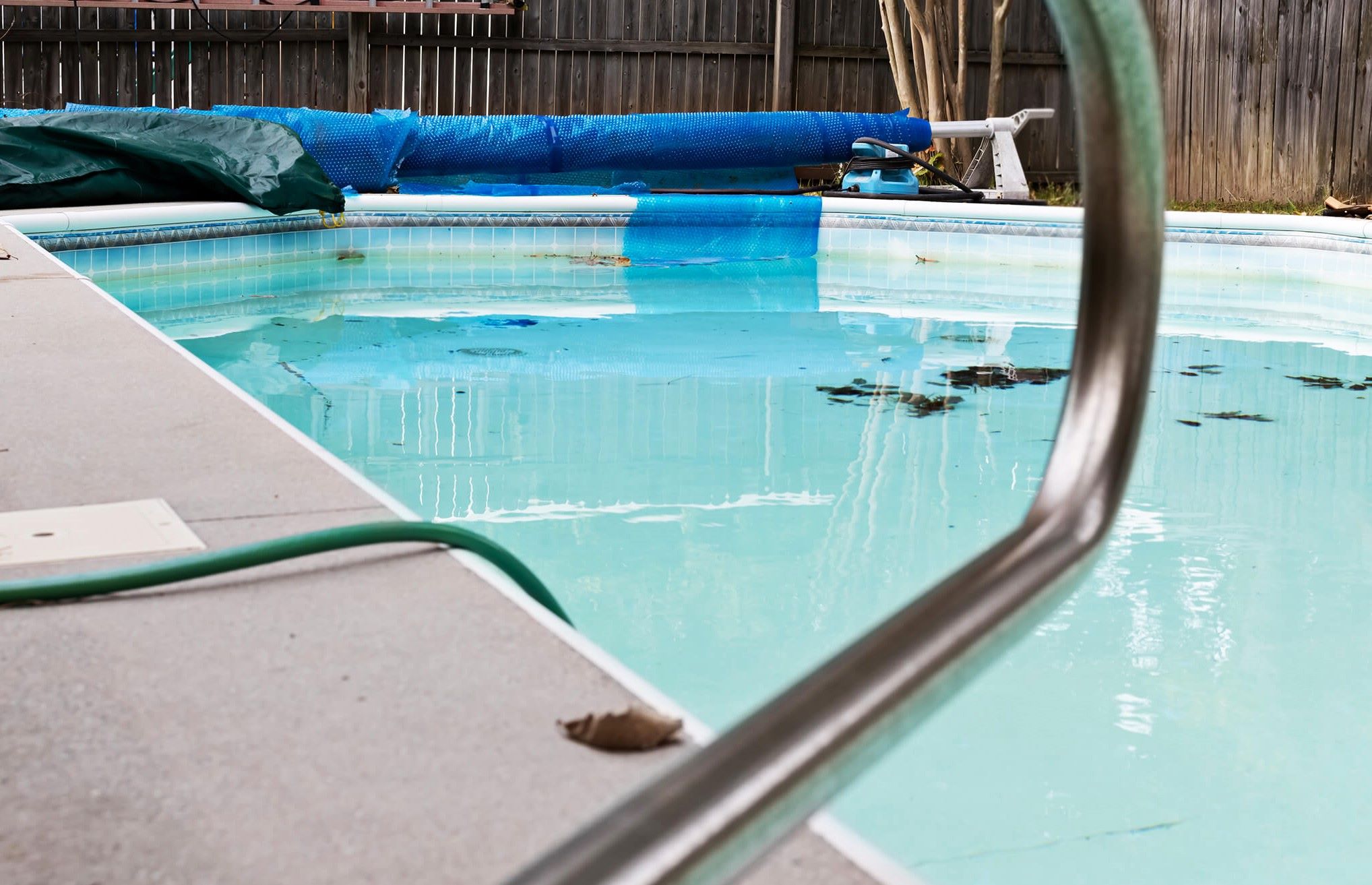 How To Get Rid Of Phosphates In A Swimming Pool