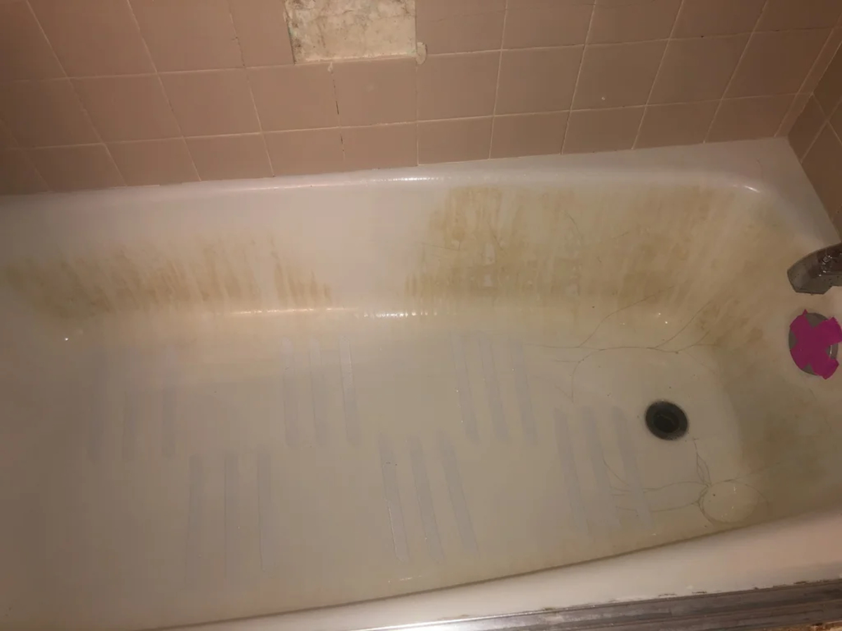 How To Get Rid Of Water Stains In A Bathtub