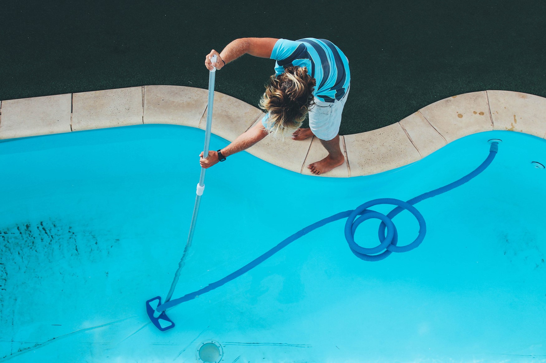 How To Keep A Swimming Pool Clean