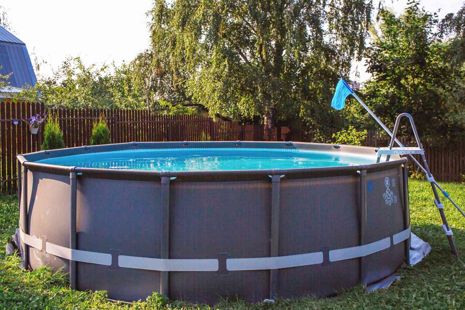 How To Level Ground For A Swimming Pool
