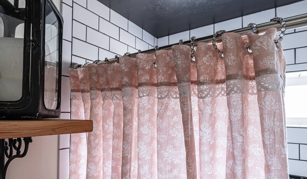 How To Make A Shower Curtain Out Of A Sheet