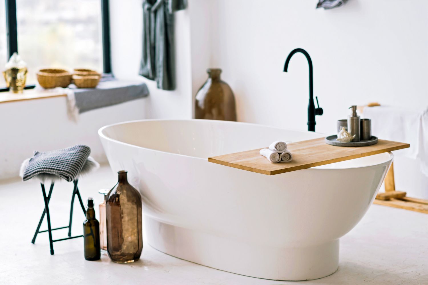 How To Make Your Bathtub More Comfortable