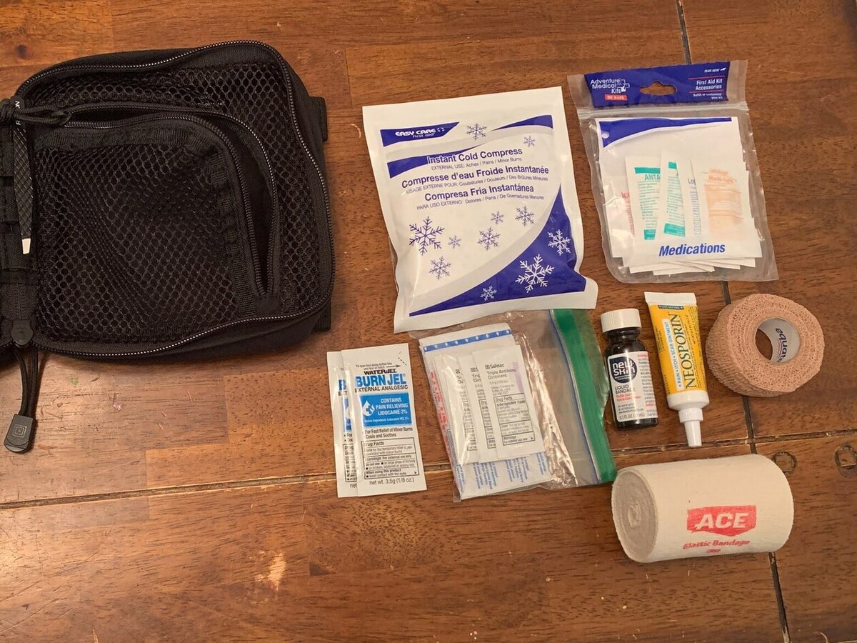 How To Make Your Own First Aid Kit
