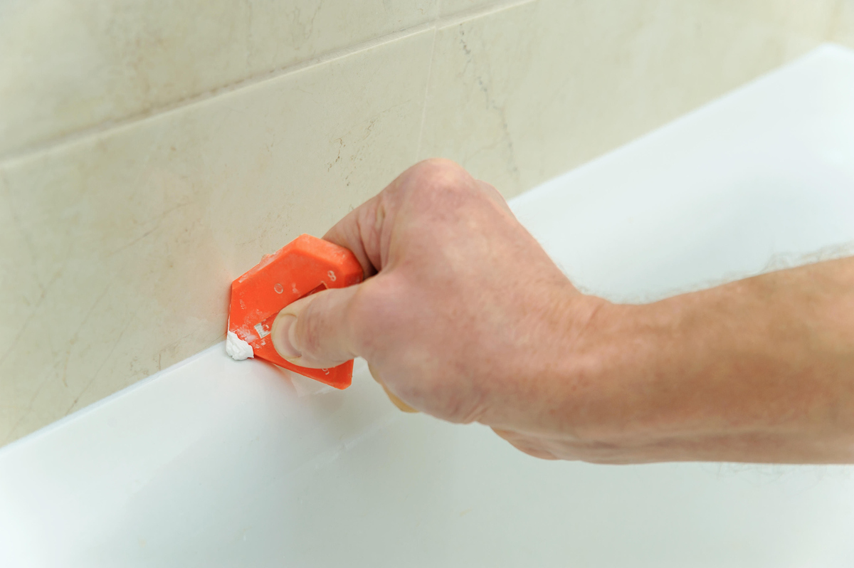 How To Remove Adhesive From A Bathtub