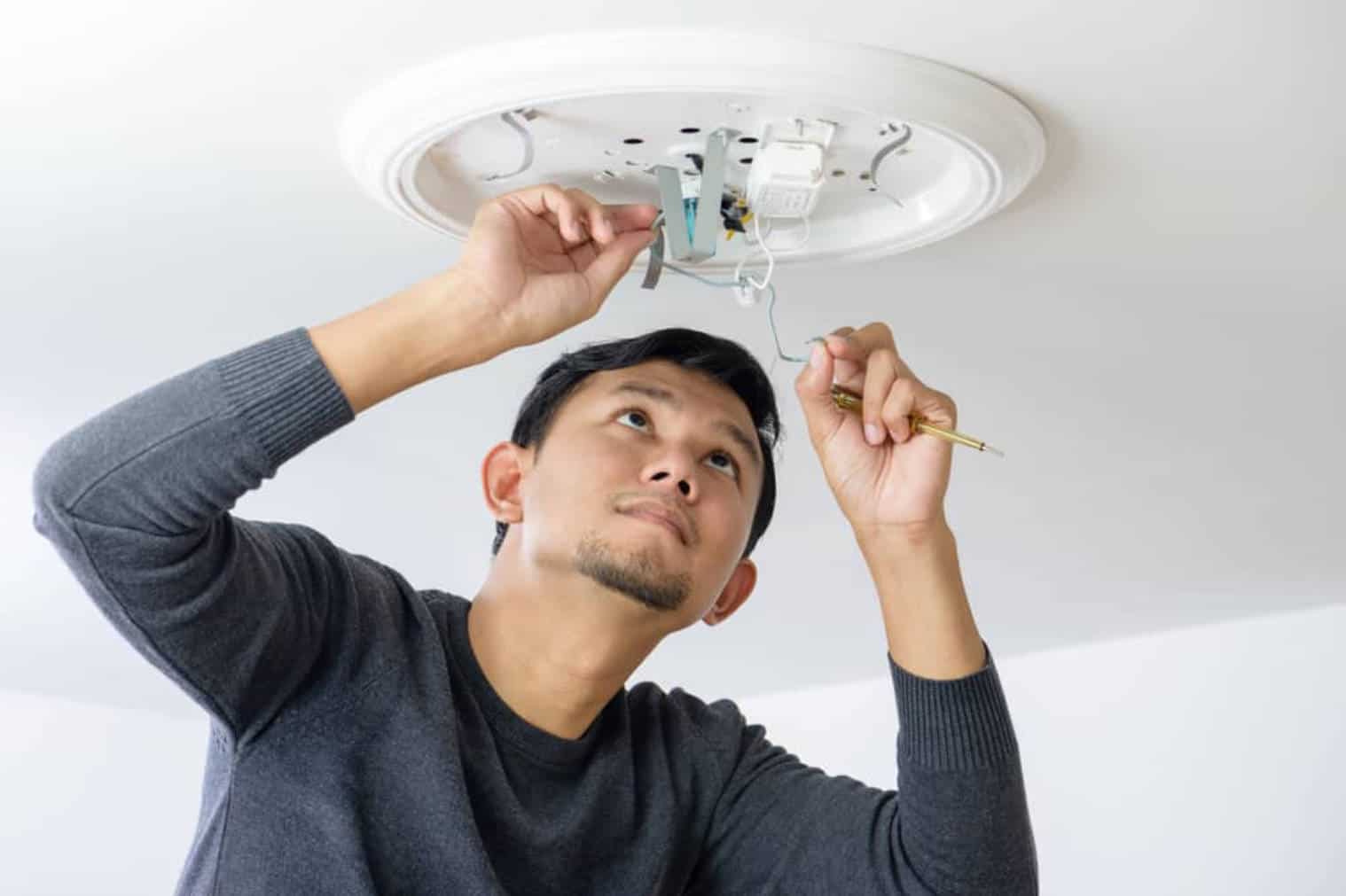 How To Remove An LED Ceiling Light