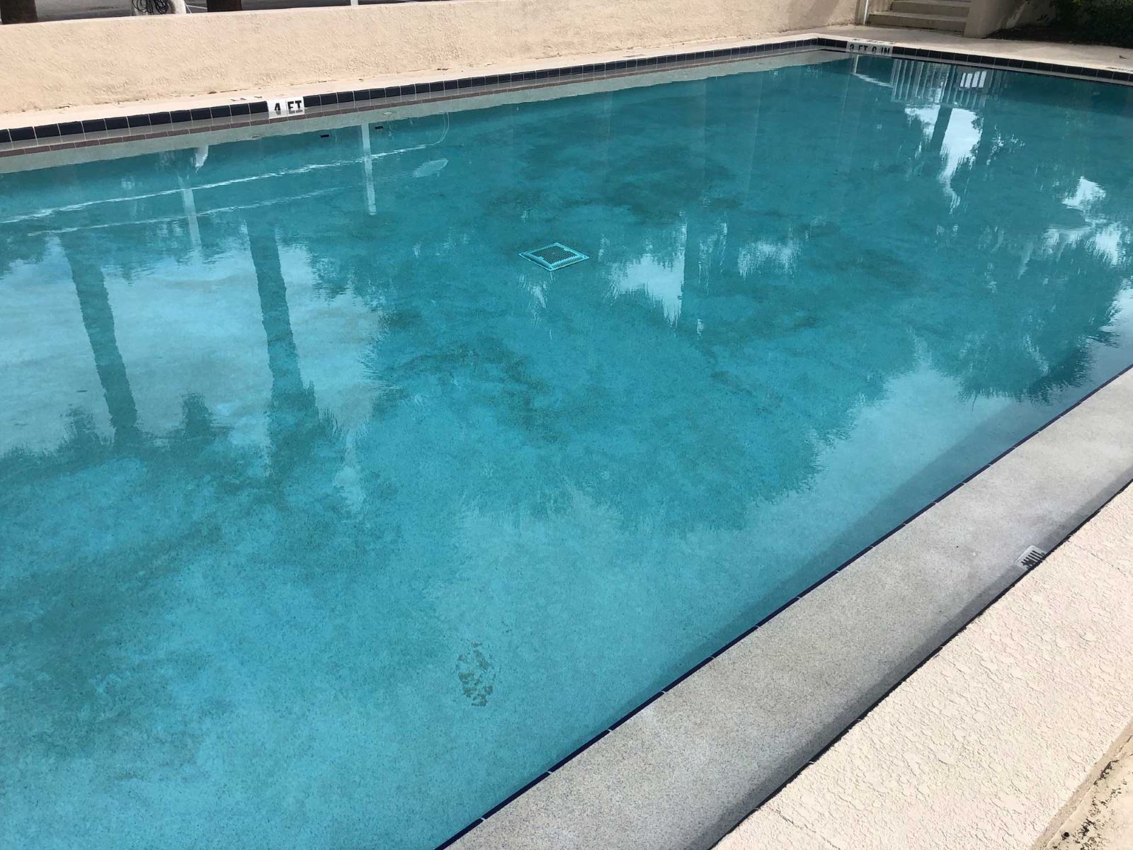 How To Remove Brown Stains From A Swimming Pool