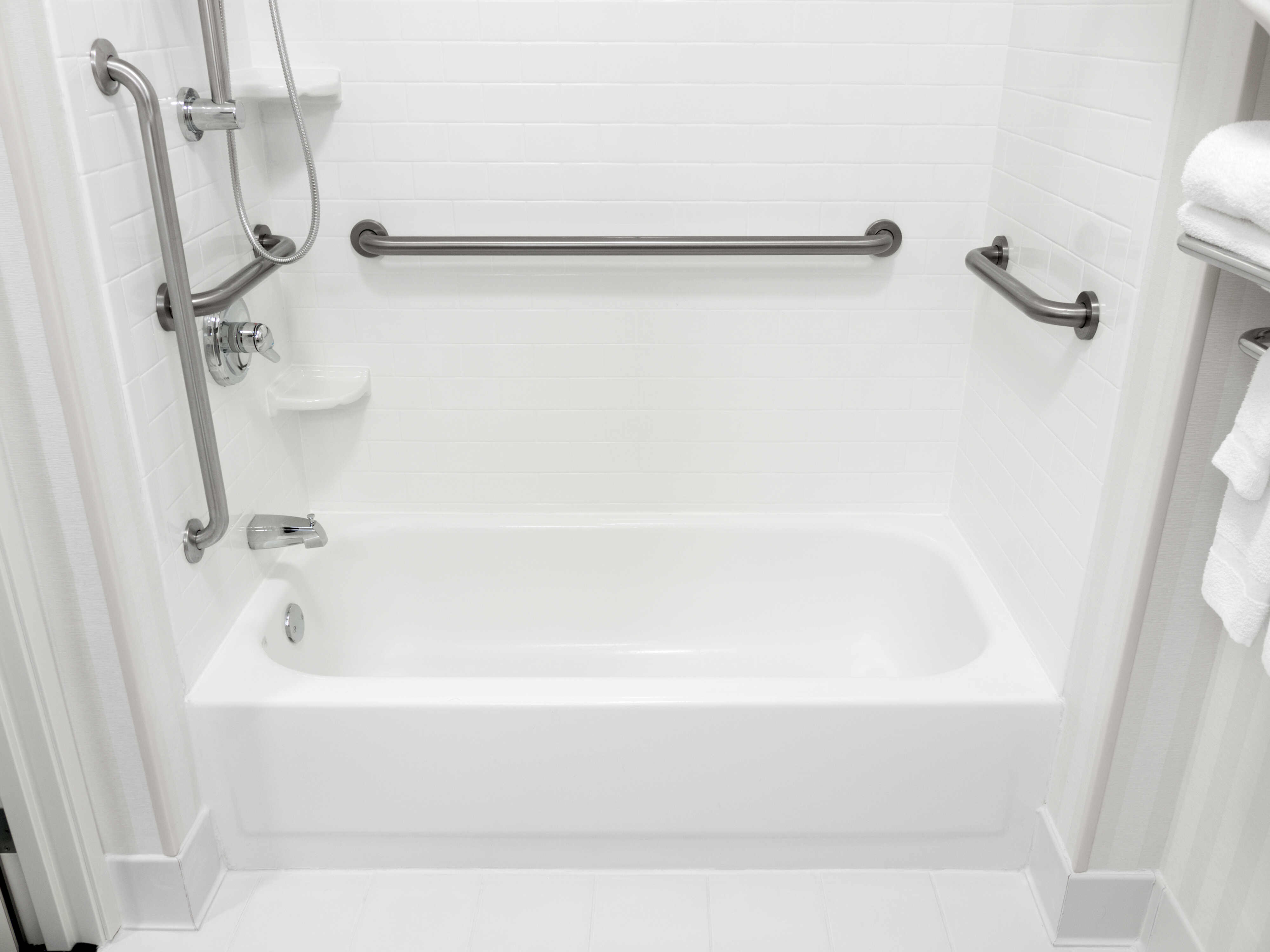 How To Replace A Bathtub In A Mobile Home