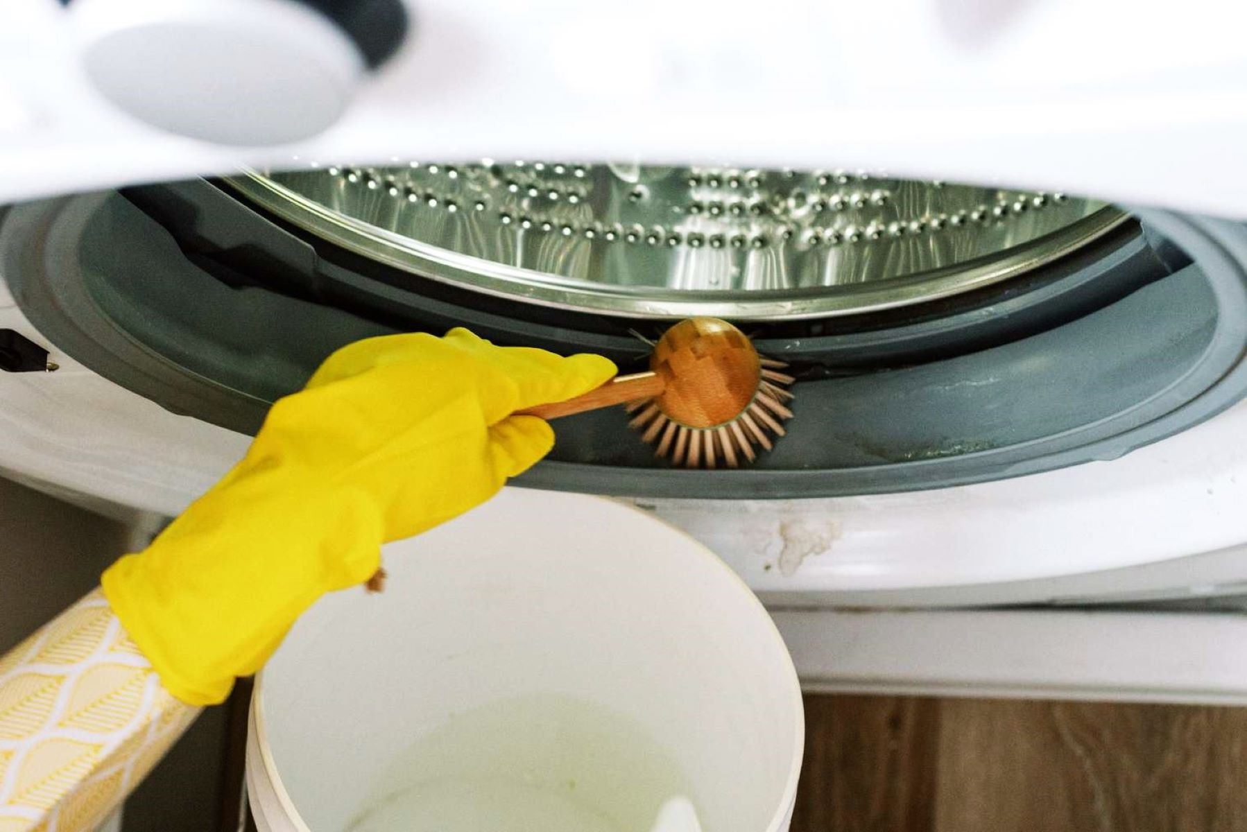 How To Sanitize A Public Washing Machine